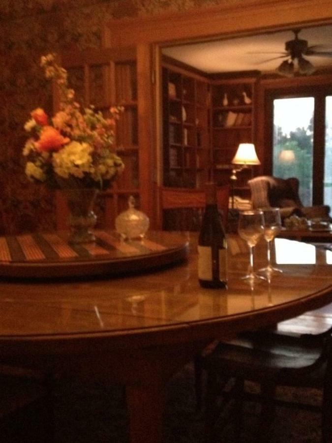 The Willow Tree Inn B&B Купърстаун Екстериор снимка